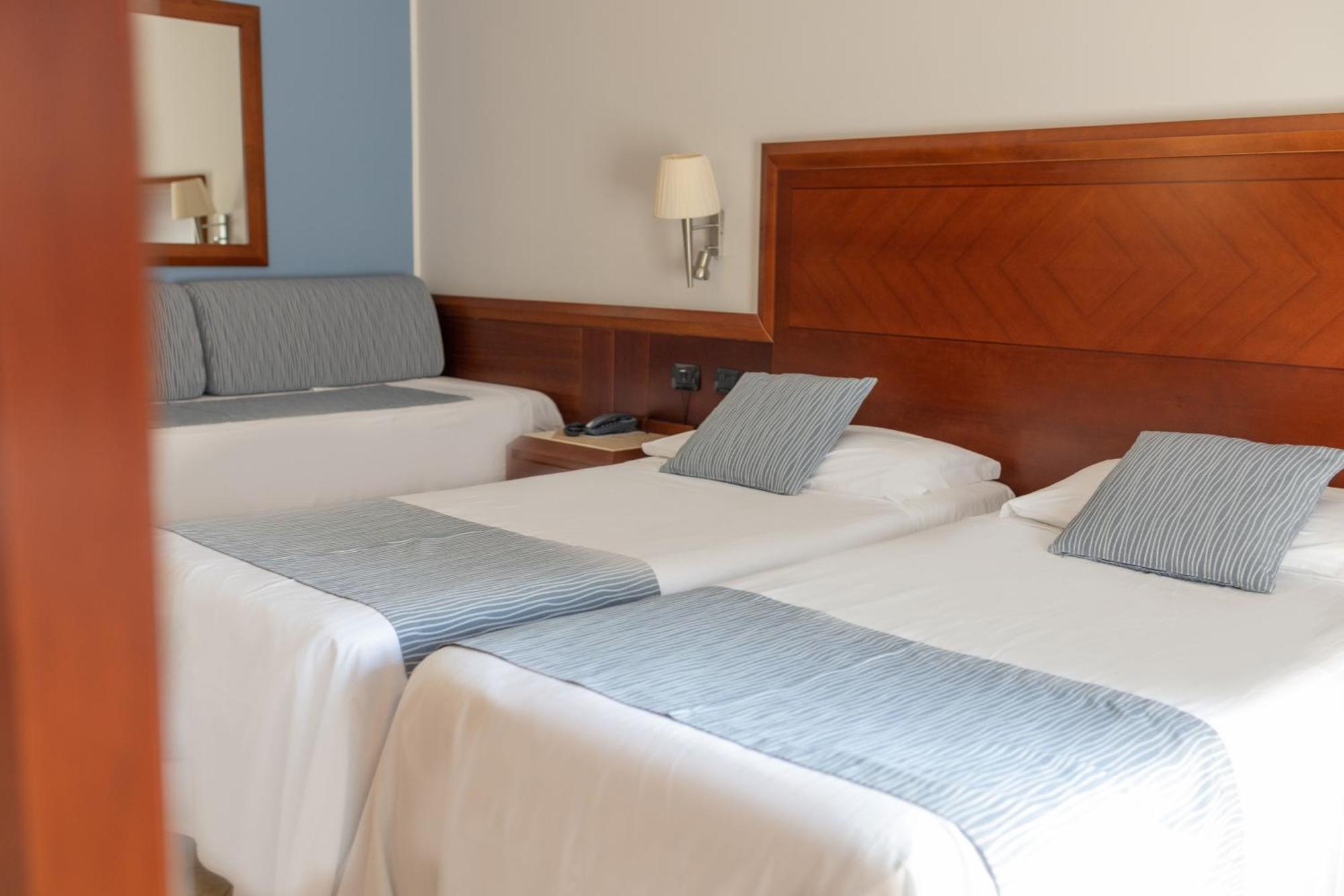 Hotel Le Palme بييسْتوم المظهر الخارجي الصورة