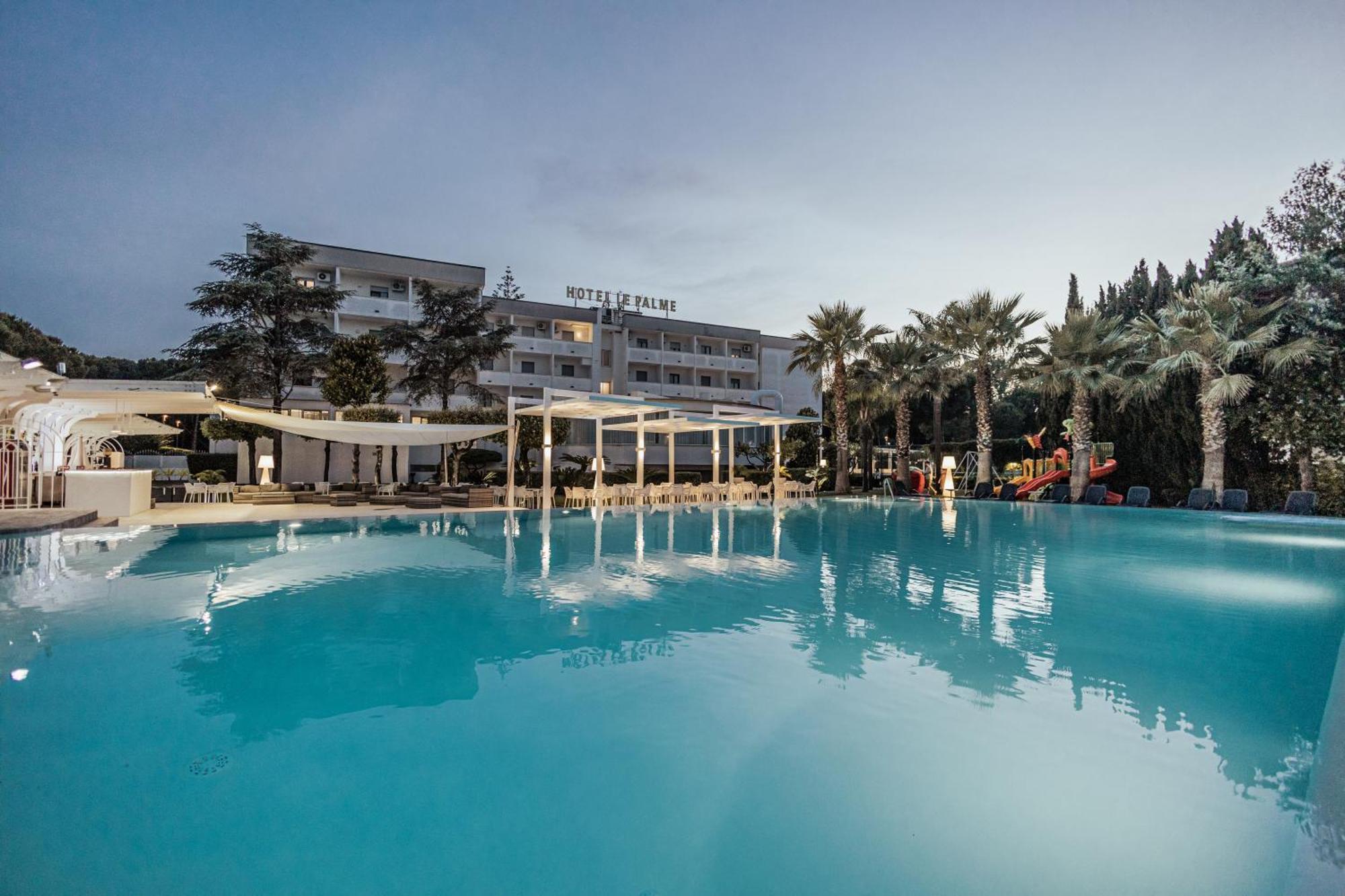 Hotel Le Palme بييسْتوم المظهر الخارجي الصورة