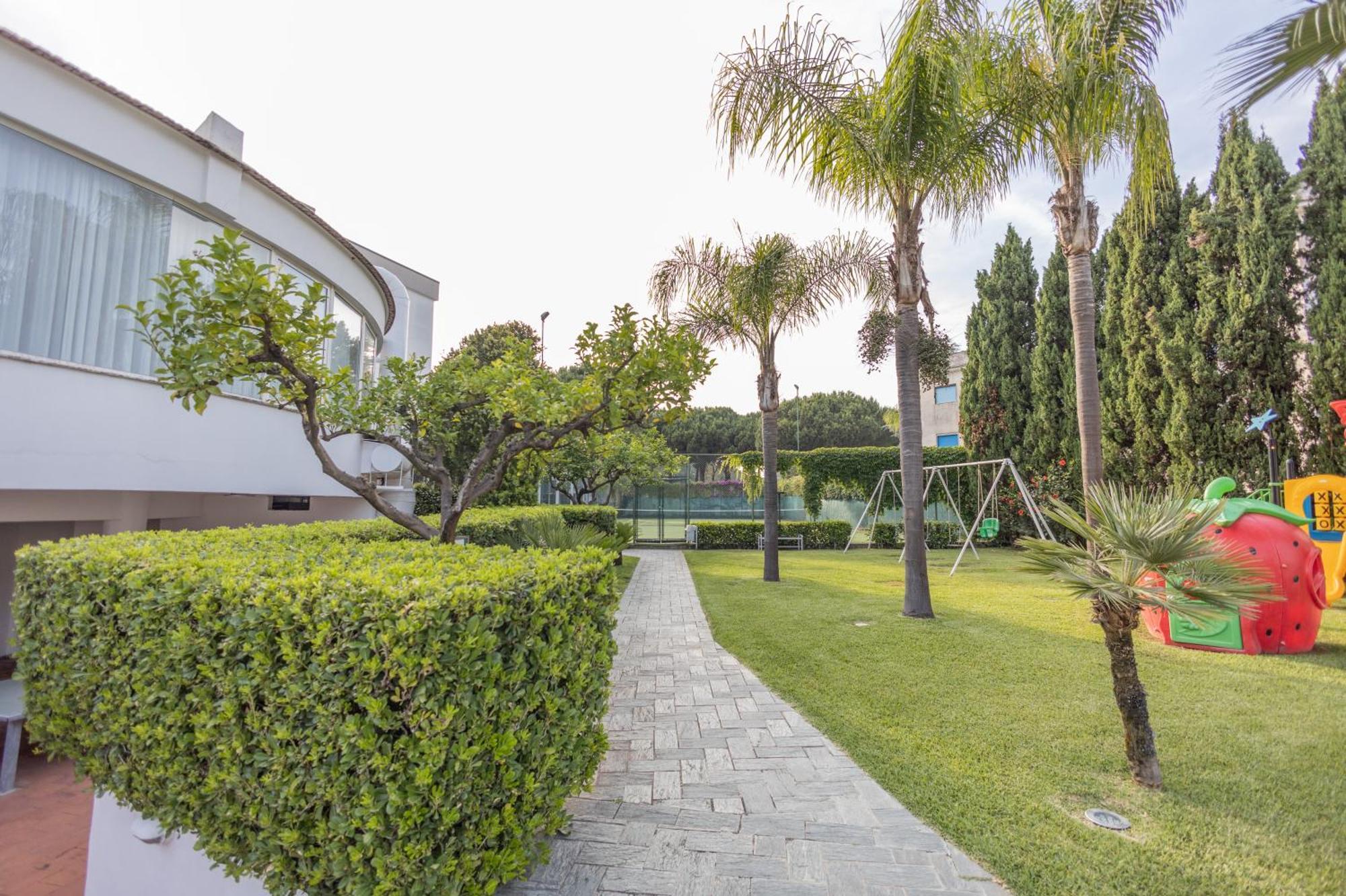 Hotel Le Palme بييسْتوم المظهر الخارجي الصورة
